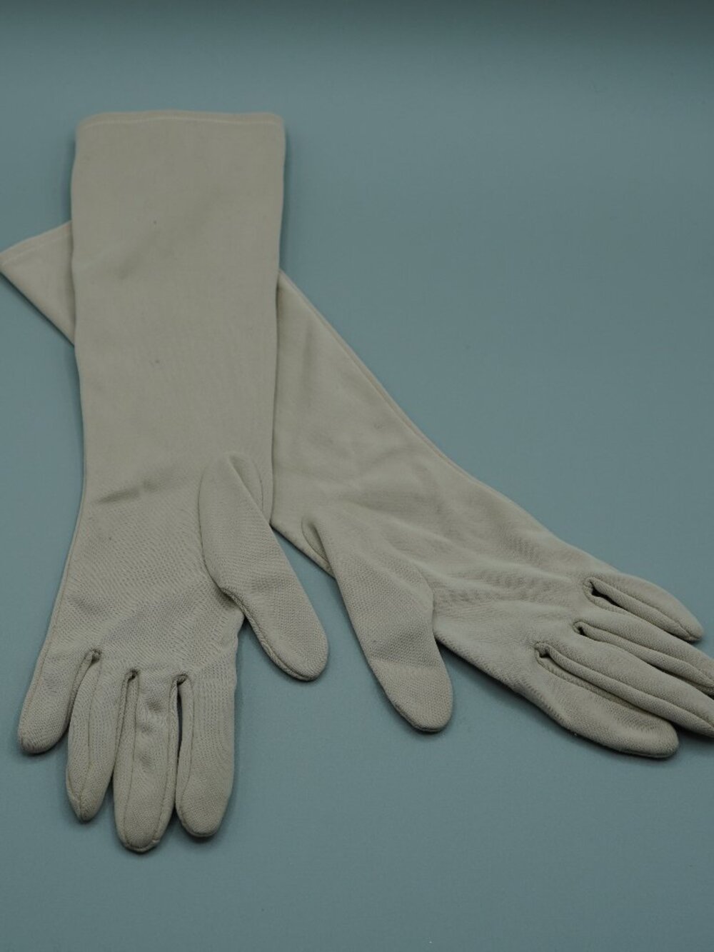 Vintage Opera Gloves Cream Ivory Long Evening Old Hollywood Bridal Gloves